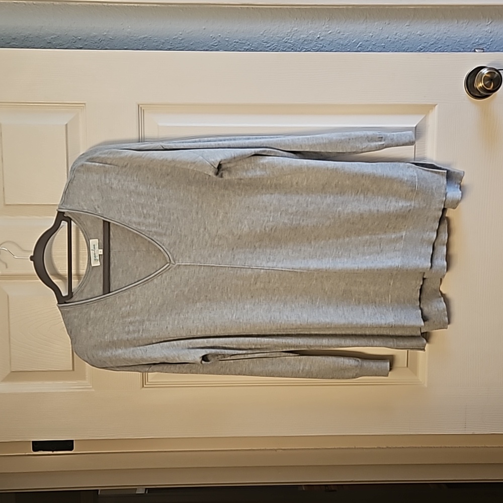 Grace and Lace layering sweater Grey L